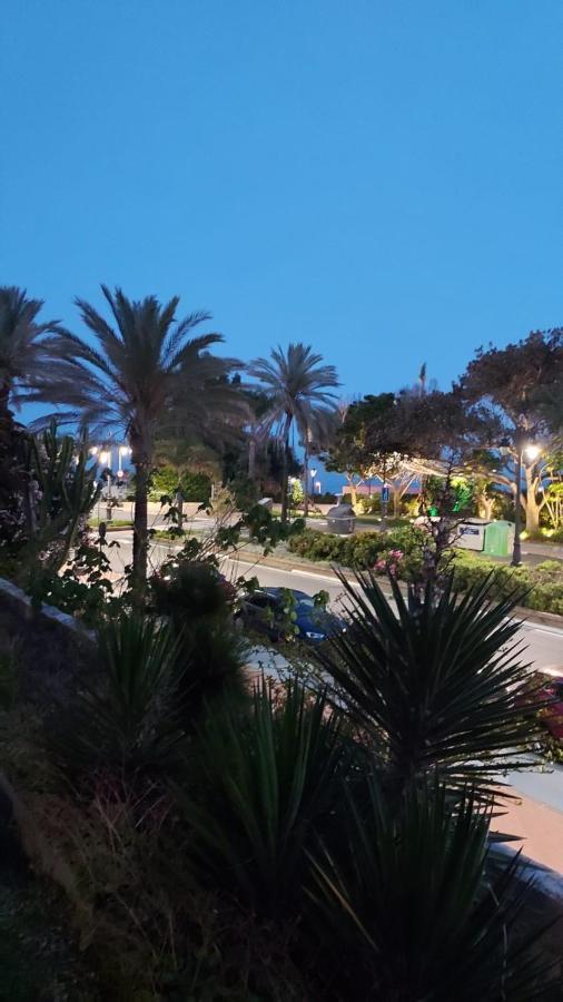 Apartamento A 150 Metros De La Playa Y Del Puerto Deportivo Естепона Екстер'єр фото